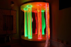 Сенсорный уголок большой с двумя колоннами, двусторонней подсветкой и фибероптическими нитями. VIP класс. - fgospostavki.ru - Минусинск